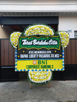 Papan Bunga Duka di Sukaramai Ii